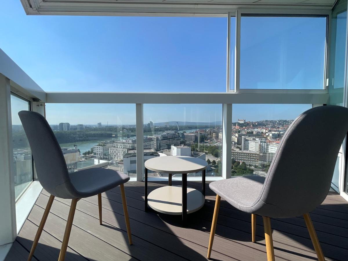 Sag Panorama Apartment 3 Rooms 19Th Floor Great View Free Parking Bratislava Ngoại thất bức ảnh